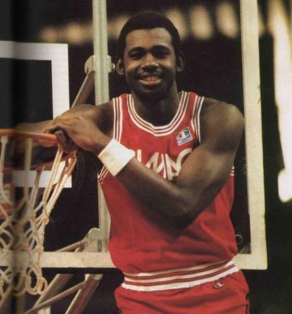 Antoine Carr, straniero Simac 1984 che ha vinto la classifica delle stoppate